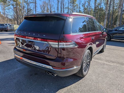 Certified 2022 Lincoln Aviator Reserve w/ Elements Package Plus image 5
