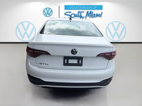Used 2022 Volkswagen Jetta S FWD image 6