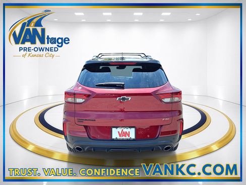 Used 2023 Chevrolet TrailBlazer RS w/ Sun and Liftgate Package AWD/4WD image 7