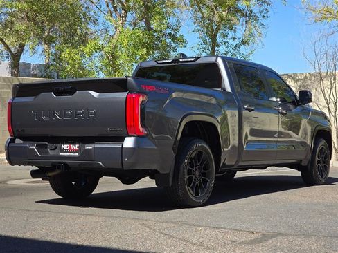 Used 2025 Toyota Tundra Platinum w/ TRD Off-Road Package AWD/4WD image 10