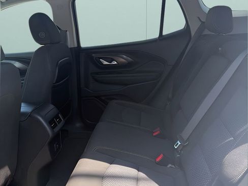 Used 2022 GMC Terrain SLE w/ Driver Convenience Package FWD image 12