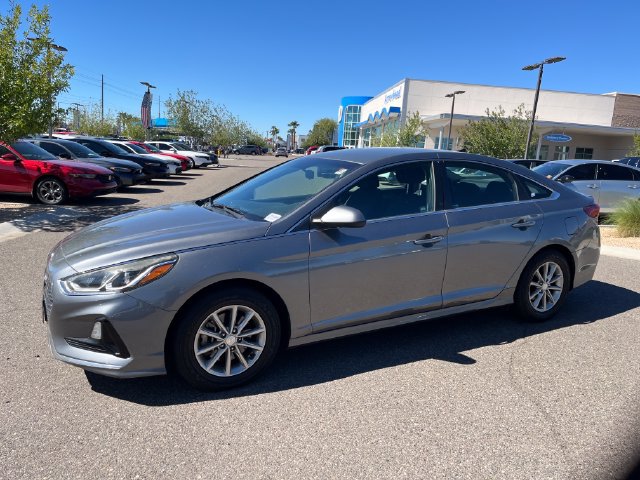 Used 2018 Hyundai Sonata SE FWD image 1