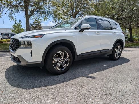 Used 2023 Hyundai Santa Fe SEL image 3