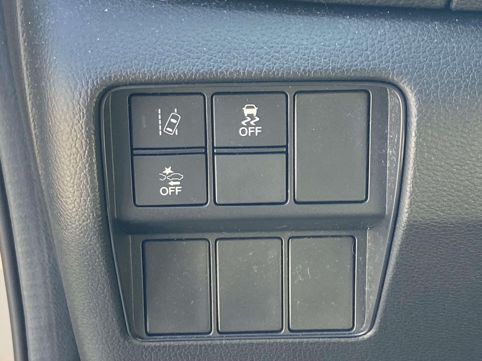 Used 2018 Honda CR-V EX image 19