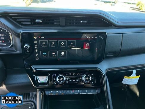 Used 2025 GMC Sierra 1500 AT4 AWD/4WD image 24