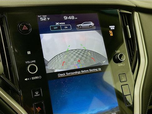 Used 2022 Subaru Outback Premium image 19