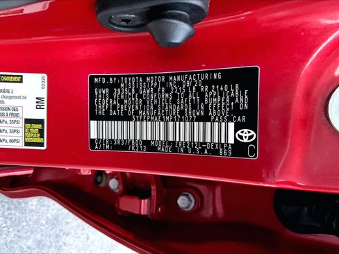 Used 2021 Toyota Corolla LE image 35