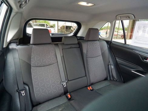 Used 2024 Toyota RAV4 XLE FWD image 28