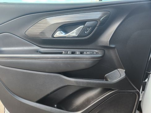 Used 2018 GMC Terrain SLT image 6