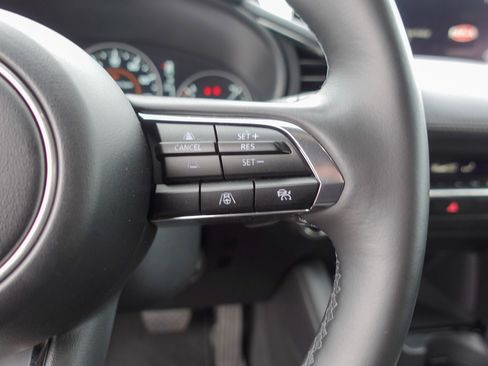 Certified 2025 MAZDA MAZDA3 Hatchback w/Premium Plus Pkg image 15