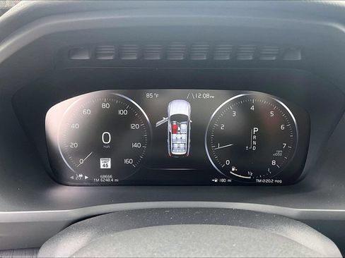 Used 2020 Volvo XC90 T6 Momentum AWD/4WD image 28