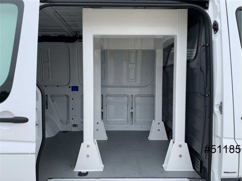 Used 2013 Freightliner Sprinter 3500 image 15