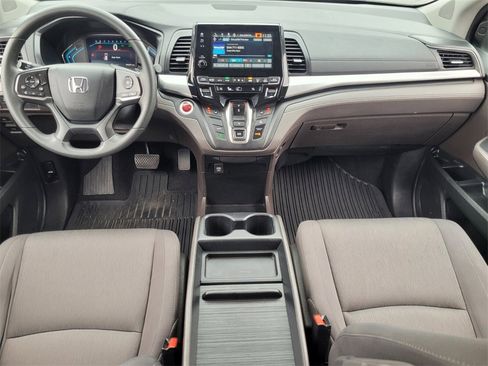 Used 2019 Honda Odyssey EX image 8