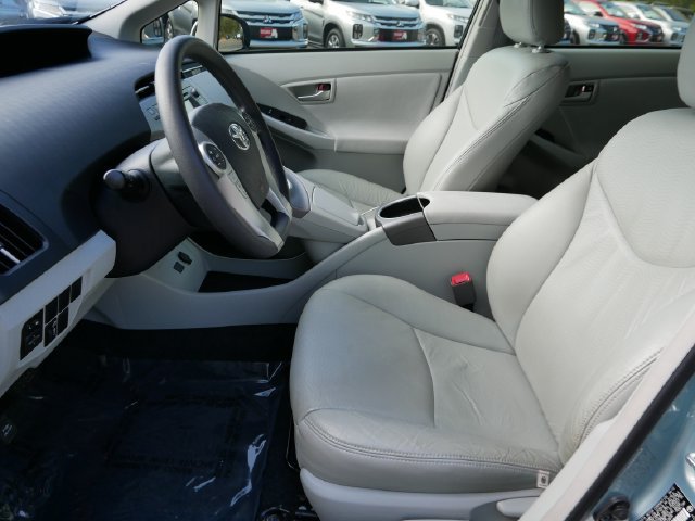 Used 2012 Toyota Prius Three FWD image 14