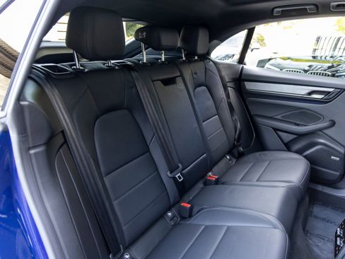 Used 2025 Porsche Macan 4 Electric AWD/4WD image 48