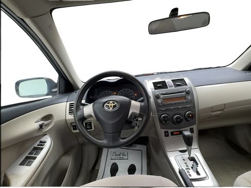 Used 2011 Toyota Corolla LE FWD image 31