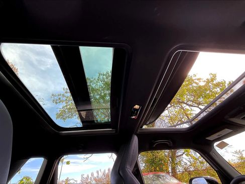 Used 2025 MINI Cooper S image 13