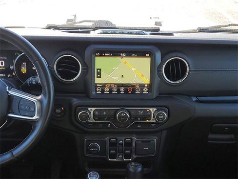 Used 2022 Jeep Wrangler Unlimited Sahara w/ Cold Weather Group image 25