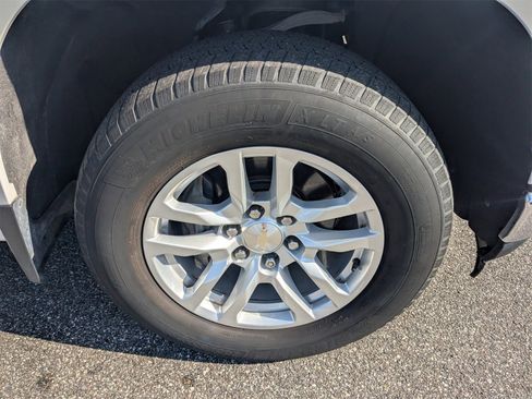 Used 2019 Chevrolet Silverado 1500 LT w/ All-Star Edition image 11