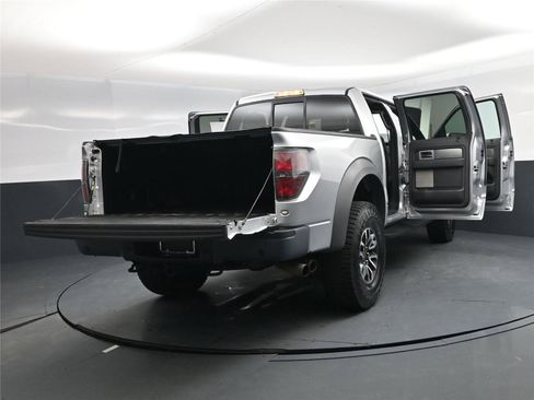 Used 2014 Ford F150 Raptor w/ Equipment Group 801A Luxury image 19