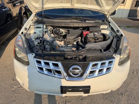 Used 2015 Nissan Rogue S w/ Convenience Package AWD/4WD image 29