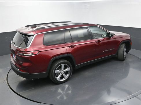 Used 2021 Jeep Grand Cherokee L Limited image 43