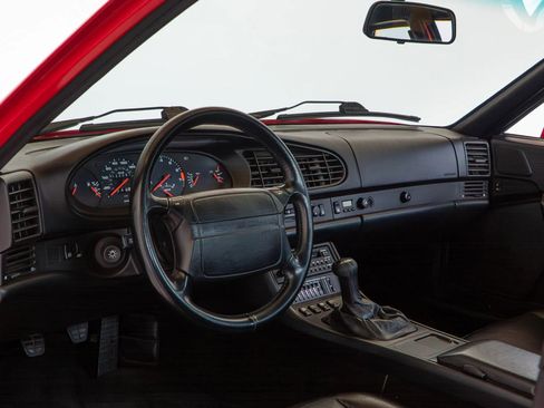 Used 1989 Porsche 944 Turbo image 39