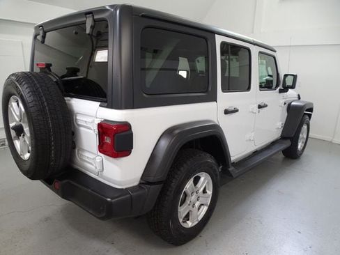 Used 2021 Jeep Wrangler Unlimited Sport AWD/4WD image 21