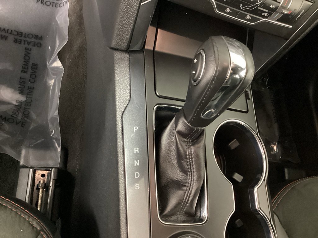 Certified 2018 Ford Explorer XLT w/ Equipment Group 202A AWD/4WD image 19