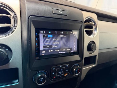 Used 2013 Ford F150 XLT w/ XLT Chrome Pkg image 32