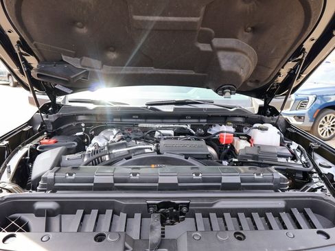 New 2026 GMC Sierra 3500 SLT w/ SLT Premium Package image 39