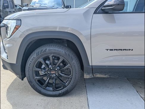 New 2027 GMC Terrain Elevation w/ Black Edition AWD/4WD image 10