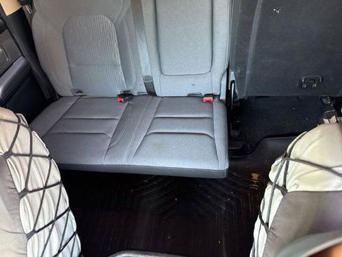 Used 2019 RAM 1500 Big Horn RWD image 13