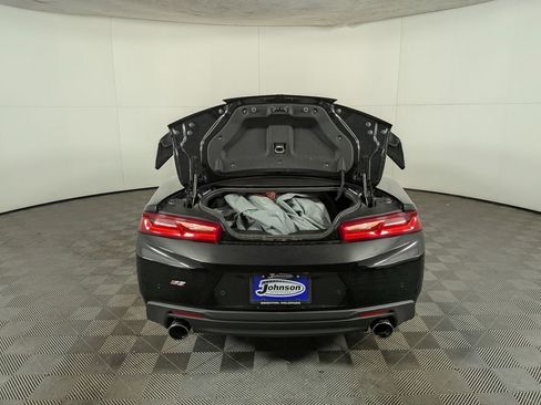 Used 2017 Chevrolet Camaro SS image 9