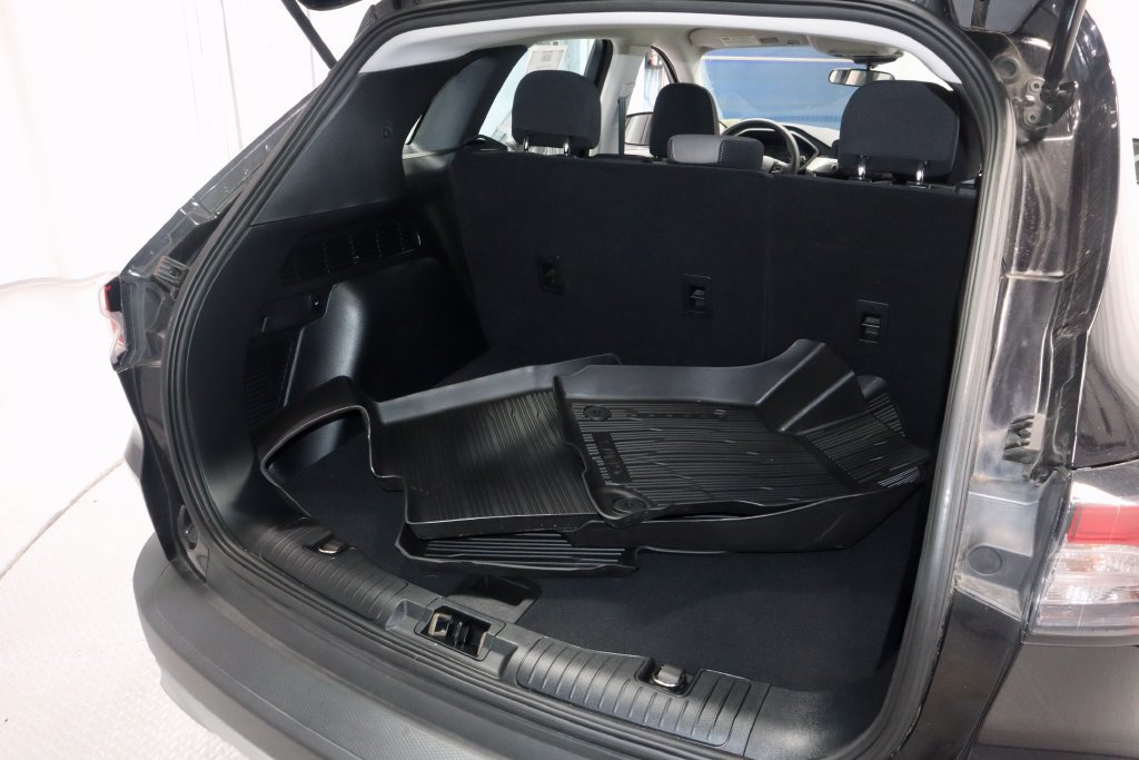 Certified 2022 Ford Escape S AWD/4WD image 14
