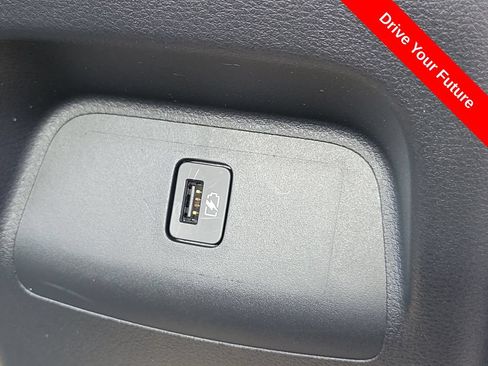 Used 2025 Nissan Sentra SV FWD image 20