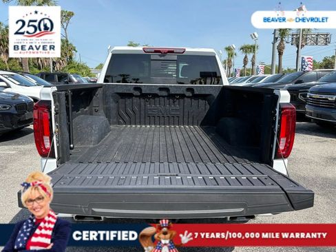 Used 2025 GMC Sierra 1500 AT4 w/ AT4 Premium Package AWD/4WD image 11