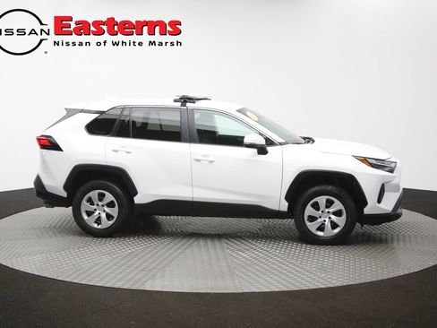 Used 2023 Toyota RAV4 LE AWD/4WD image 45
