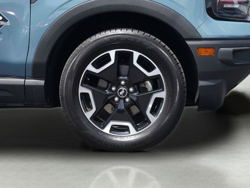 Certified 2021 Ford Bronco Sport Outer Banks AWD/4WD image 4