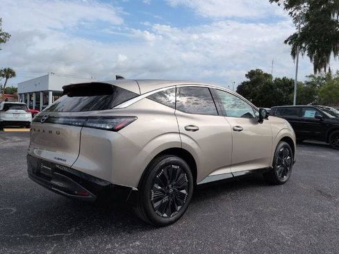 Certified 2026 Nissan Murano Platinum w/ Cargo Package AWD/4WD image 4