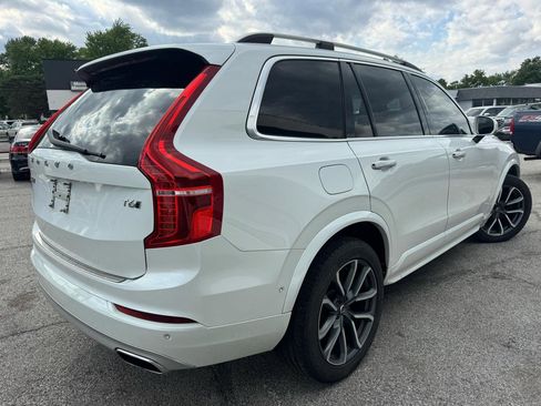 Used 2018 Volvo XC90 T6 Momentum w/ Convenience Package AWD/4WD image 6
