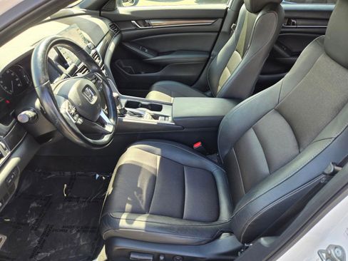 Used 2020 Honda Accord Sport image 11