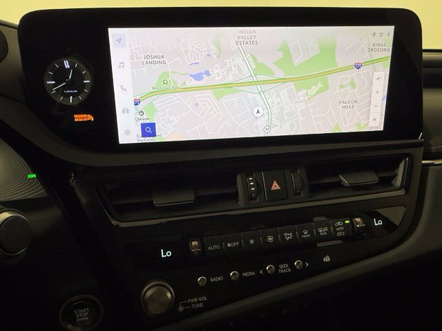 Used 2025 Lexus ES 350 Ultra Luxury w/ Accessory Package (Z2) FWD image 27