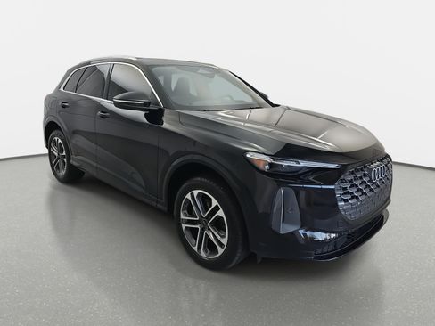 Used 2025 Audi Q5 Premium Plus image 3