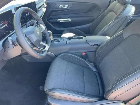 Used 2025 Ford Mustang Coupe RWD image 16