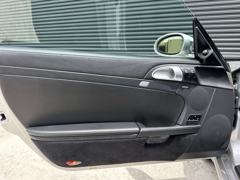Used 2006 Porsche Cayman S RWD image 15