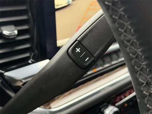 Used 2024 GMC Sierra 1500 Elevation image 16