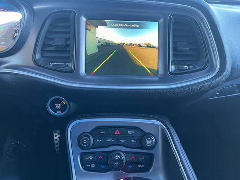 Used 2020 Dodge Challenger R/T w/ Blacktop Package image 21