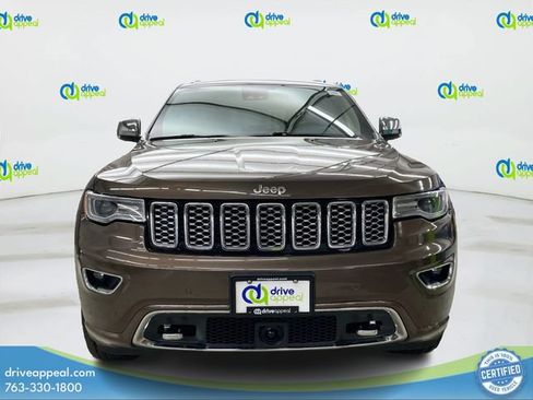 Used 2017 Jeep Grand Cherokee Overland w/ Jeep Active Safety Group AWD/4WD image 2