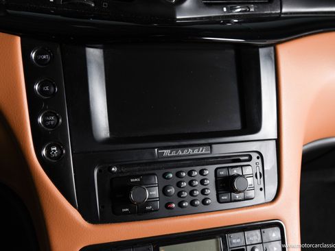 Used 2014 Maserati GranTurismo MC RWD image 35